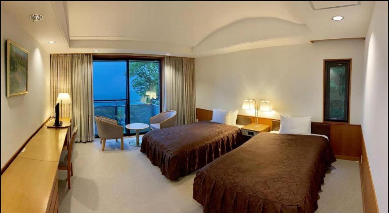 箱根七福荘 Hotel Buitenkant foto