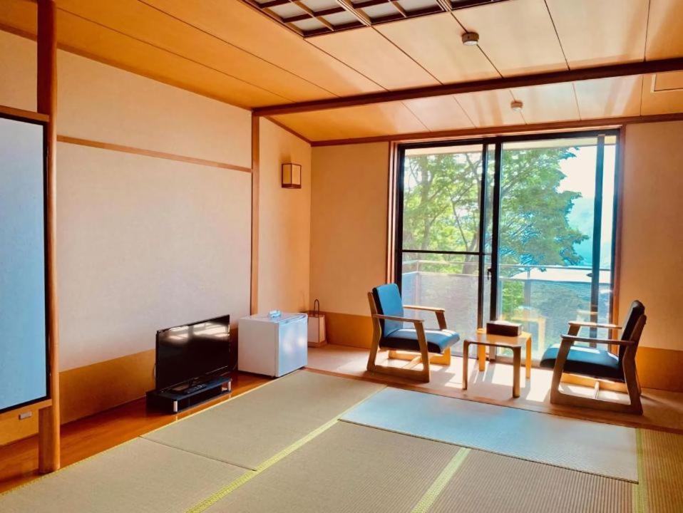 箱根七福荘 Hotel Buitenkant foto